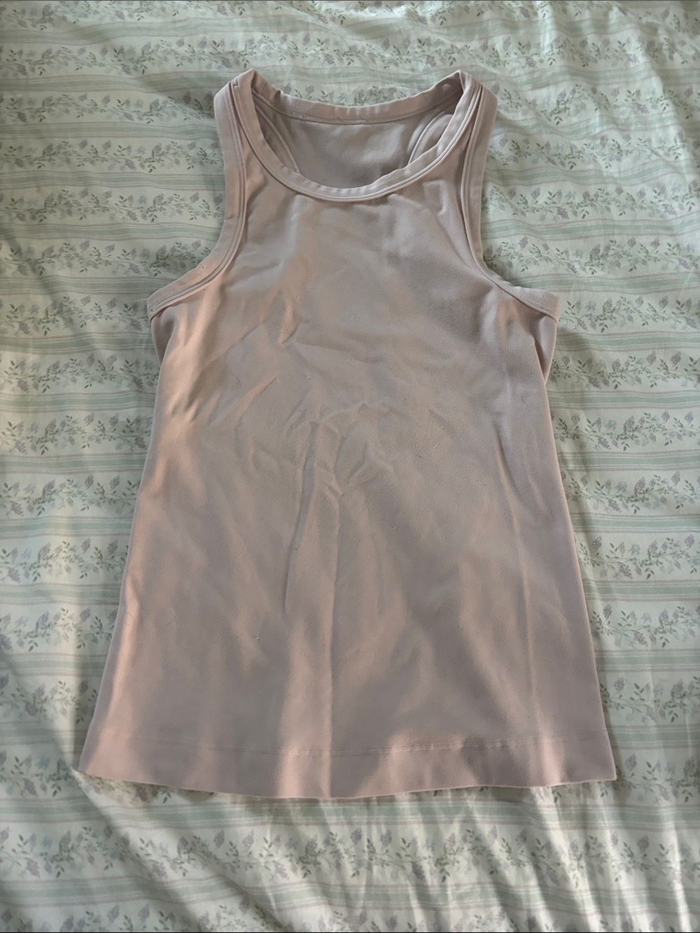Women’s Sleeveless Tank Top - Light Pink